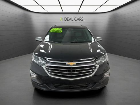 Used 2018 Chevrolet Equinox Premier FWD image 2