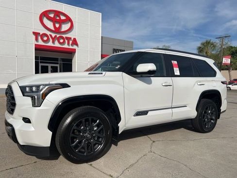 New 2026 Toyota Sequoia Platinum AWD/4WD image 1