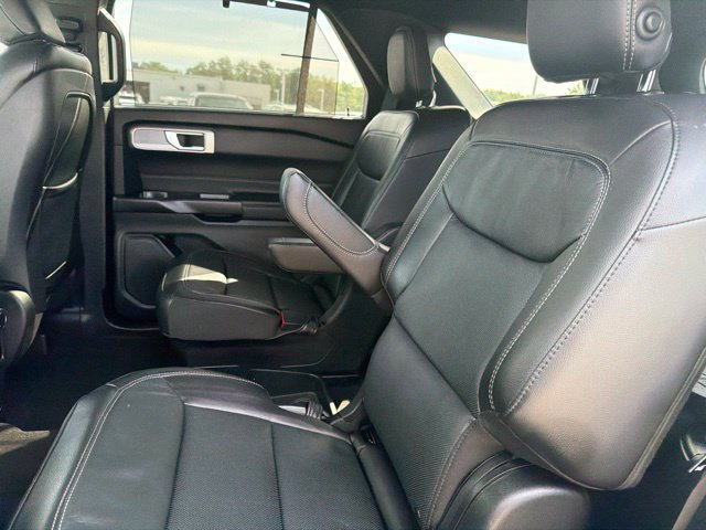 Used 2020 Ford Explorer Limited AWD/4WD image 18