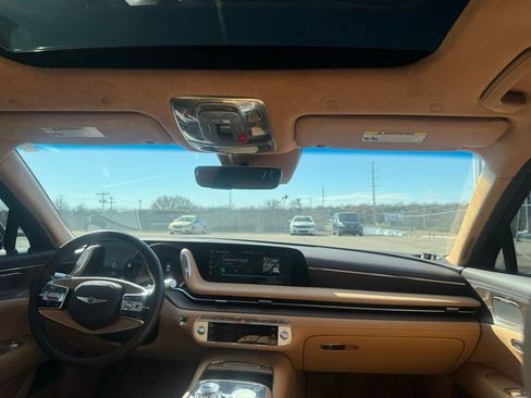 Used 2024 Genesis G90 3.5T image 10