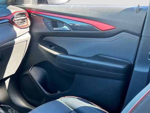 Used 2024 Chevrolet TrailBlazer RS w/ Convenience Package image 23