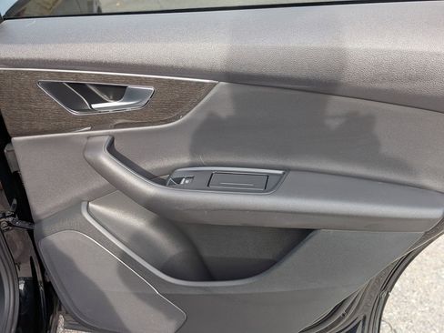 Used 2021 Audi Q7 2.0T Premium w/ Convenience Package image 33