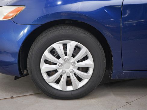 Used 2007 Toyota Camry LE image 25