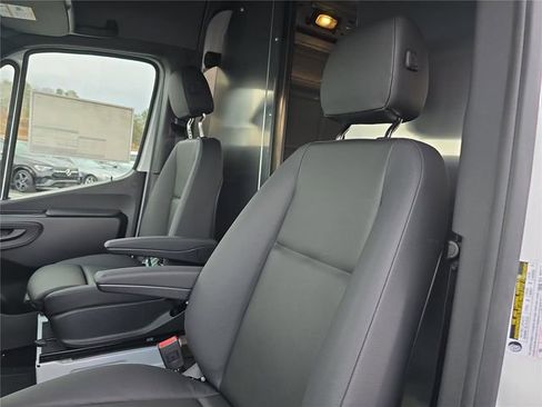 New 2026 Mercedes-Benz Sprinter 2500 image 20