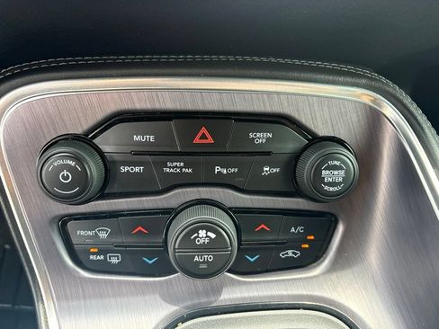 Used 2018 Dodge Challenger GT w/ Driver Convenience Group AWD/4WD image 25