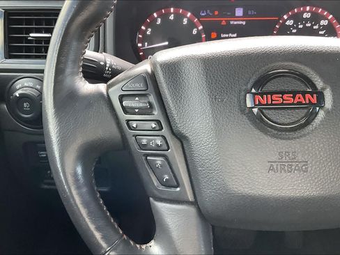 Used 2021 Nissan Titan PRO-4X w/ Pro-4x Convenience Package AWD/4WD image 24