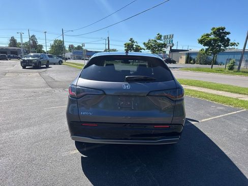 Certified 2024 Honda HR-V EX-L image 6