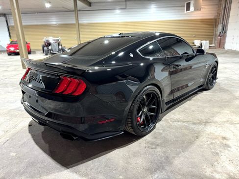 Used 2020 Ford Mustang GT Premium w/ GT Performance Package image 5