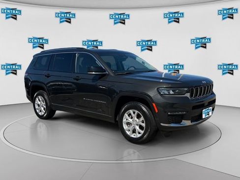 Used 2023 Jeep Grand Cherokee L Limited AWD/4WD image 8