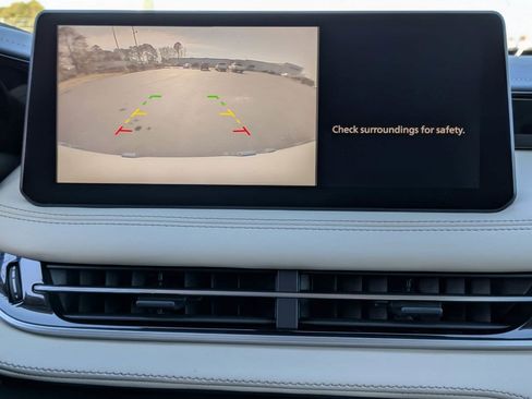 Used 2025 INFINITI QX60 Pure image 21