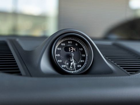 Certified 2025 Porsche Macan S image 31