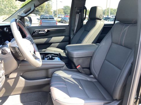 New 2025 Chevrolet Suburban RST w/ Advanced Technology Package image 12