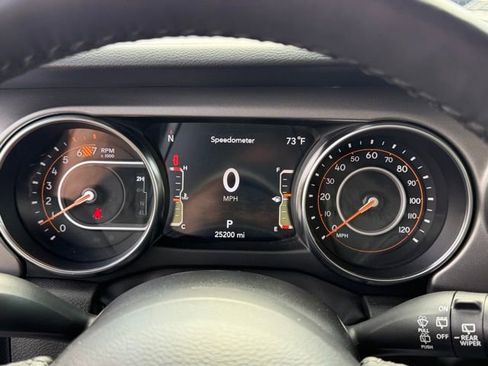 Used 2023 Jeep Wrangler Unlimited Sport AWD/4WD image 25