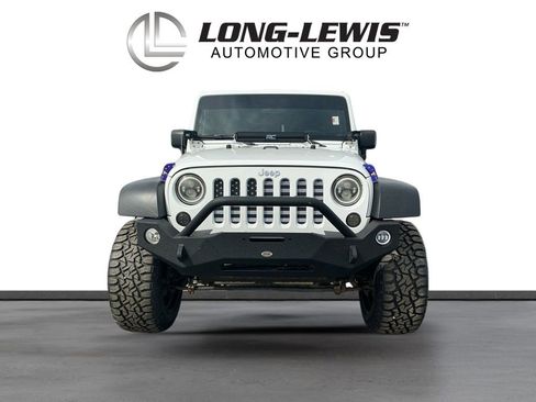 Used 2017 Jeep Wrangler Unlimited Sport w/ Connectivity Group image 11