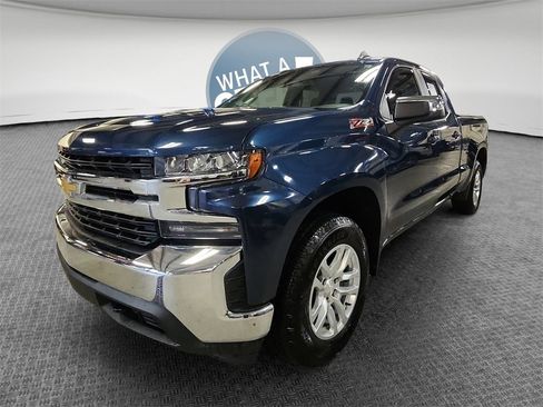 Used 2019 Chevrolet Silverado 1500 LT w/ All-Star Edition image 8