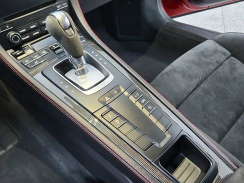 Used 2018 Porsche 718 Cayman GTS image 18