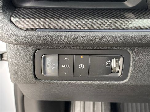 New 2026 Chevrolet Traverse High Country w/ LPO, Floor Liner Package image 21