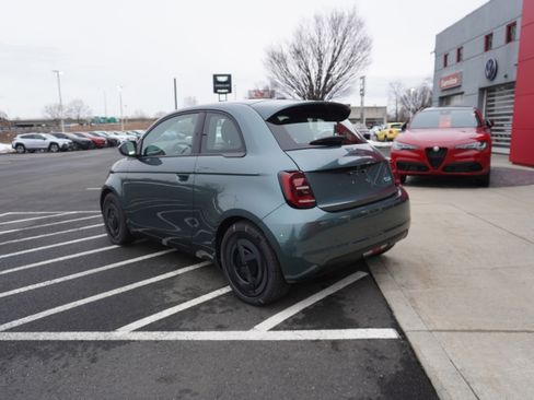 New 2025 FIAT 500 e image 9