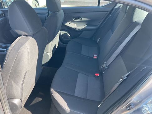 Certified 2024 Nissan Sentra SV image 9