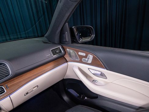 New 2026 Mercedes-Benz GLE 53 AMG 4MATIC image 27