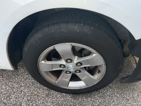 Used 2013 Chevrolet Malibu LS image 4