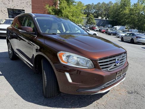 Used 2015 Volvo XC60 T6 Premier Plus AWD/4WD image 3