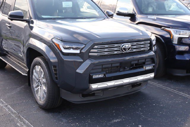New 2026 Toyota 4Runner Limited AWD/4WD image 2