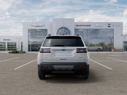 New 2026 Jeep Cherokee Laredo AWD/4WD image 8