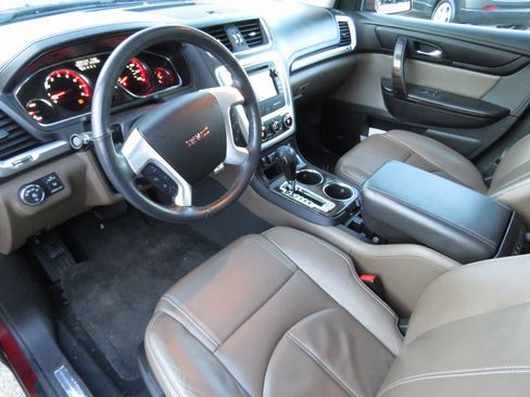 Used 2016 GMC Acadia SLT image 11