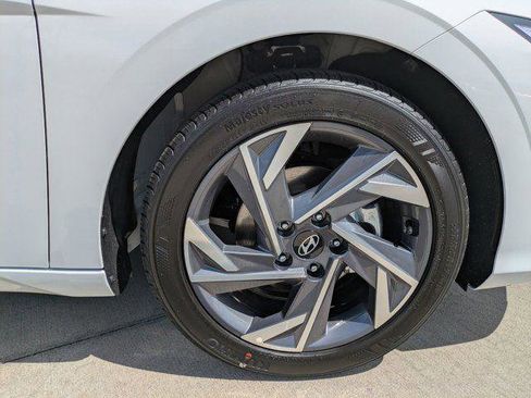 New 2026 Hyundai Elantra Sport FWD image 8