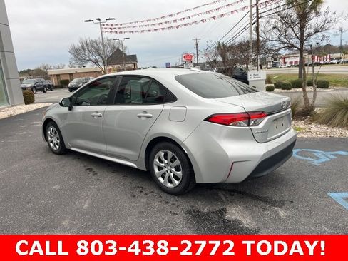 Used 2023 Toyota Corolla LE image 38