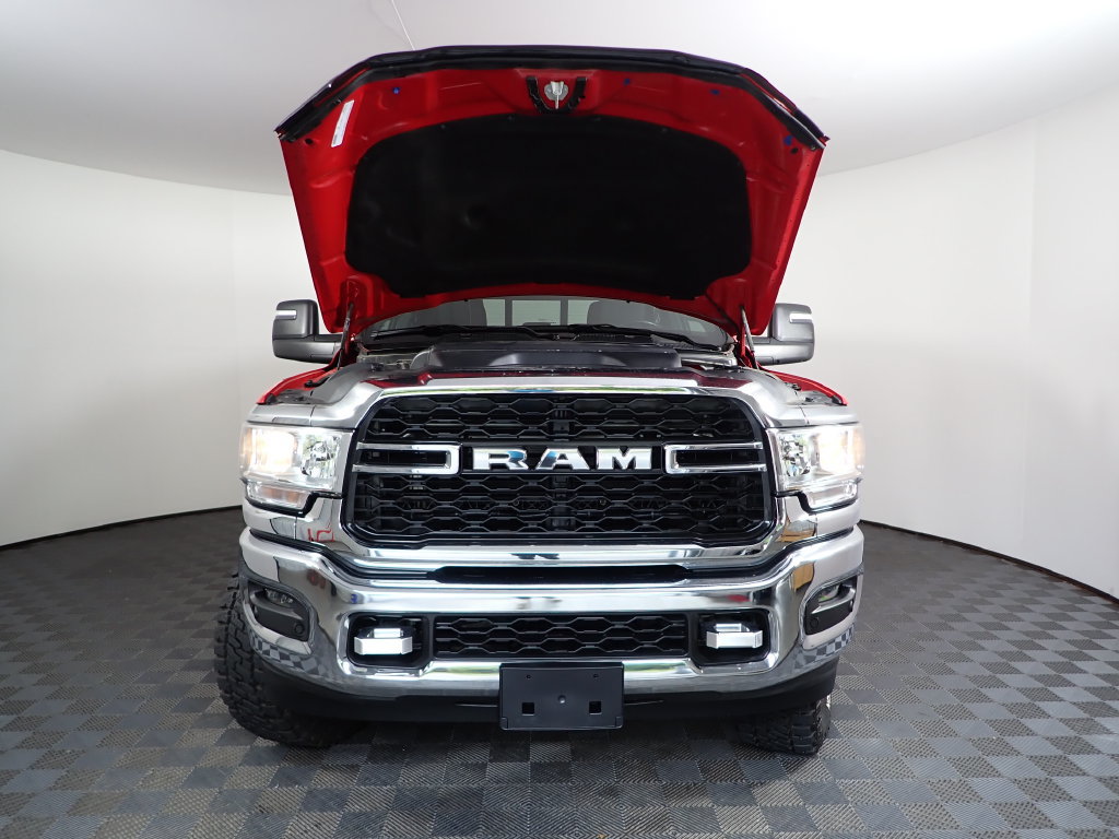 Used 2024 RAM 2500 Tradesman w/ Chrome Appearance Group AWD/4WD image 38