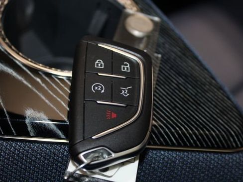 New 2026 Cadillac Optiq Sport 2 AWD/4WD image 22