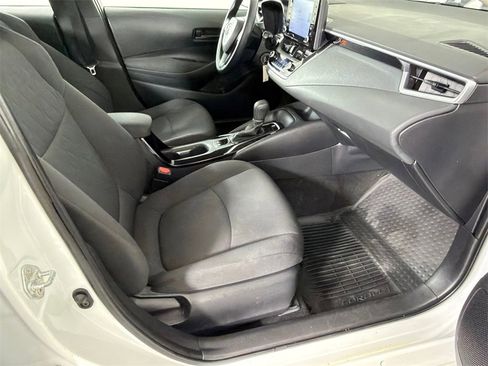 Used 2022 Toyota Corolla LE image 13