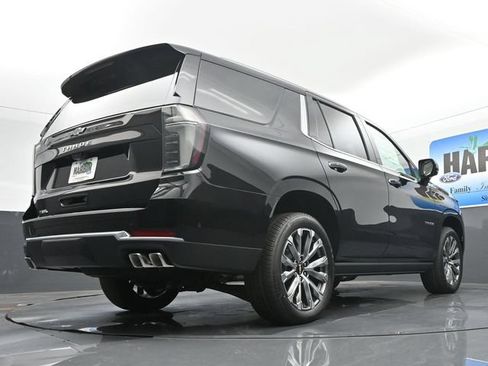 New 2026 Chevrolet Tahoe High Country AWD/4WD image 21
