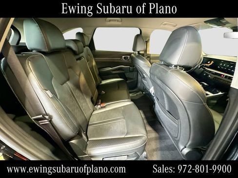 Used 2024 Kia Sorento S AWD/4WD image 29