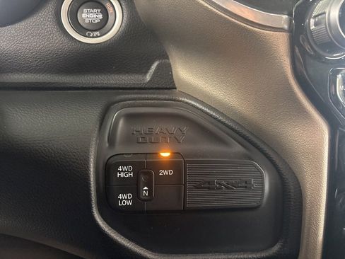 Used 2024 RAM 2500 Laramie image 21