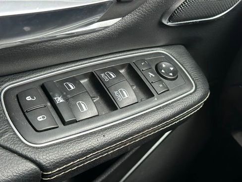 Used 2021 RAM 1500 Laramie image 16