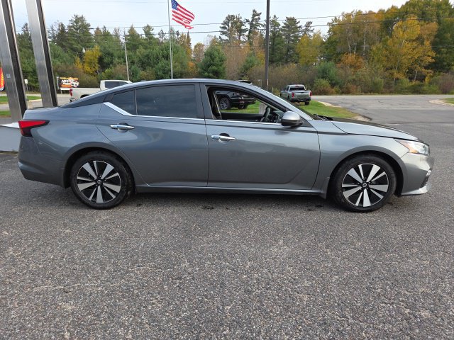 Used 2022 Nissan Altima 2.5 SV FWD image 24