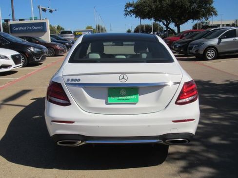 Used 2017 Mercedes-Benz E 300 image 7