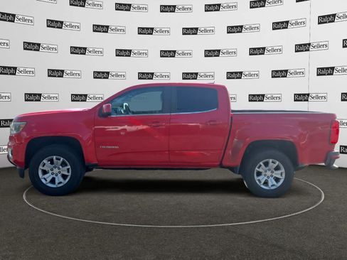 Used 2015 Chevrolet Colorado LT w/ LT Convenience Package RWD image 3