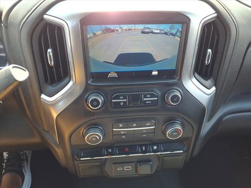 Used 2020 Chevrolet Silverado 1500 LT w/ Trailering Package image 14