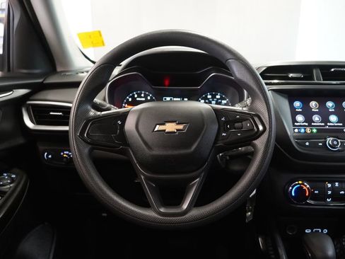Used 2023 Chevrolet TrailBlazer LS image 17