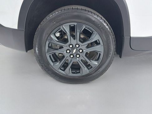 Used 2021 Chevrolet Traverse RS AWD/4WD image 34