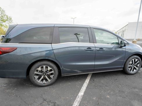 Used 2026 Honda Odyssey EX-L image 6