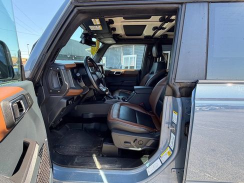 Used 2024 Ford Bronco Outer Banks AWD/4WD image 14