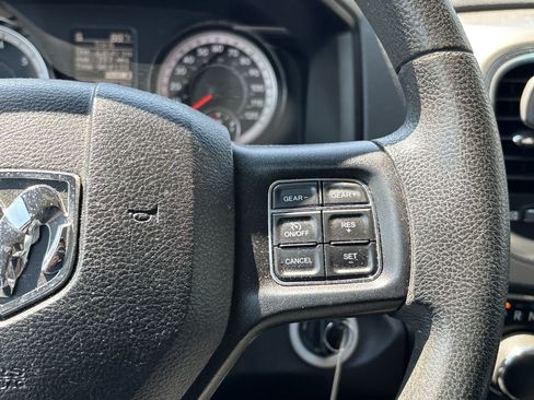 Used 2020 RAM 1500 Warlock AWD/4WD image 11