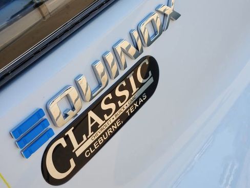 New 2026 Chevrolet Equinox EV LT w/ Convenience Package II image 19