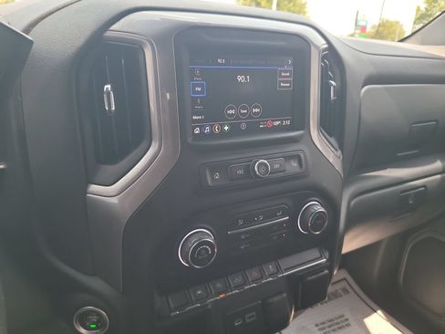 Used 2023 Chevrolet Silverado 1500 Custom AWD/4WD image 17