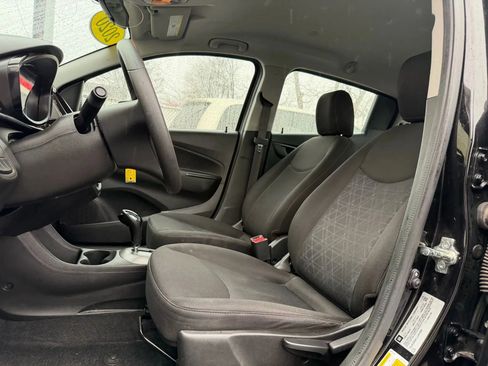 Used 2020 Chevrolet Spark LT image 11